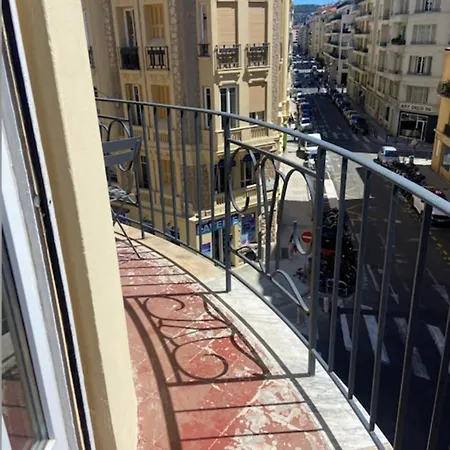 Apartment 56m With Balcony In Rotunda Near The Sea